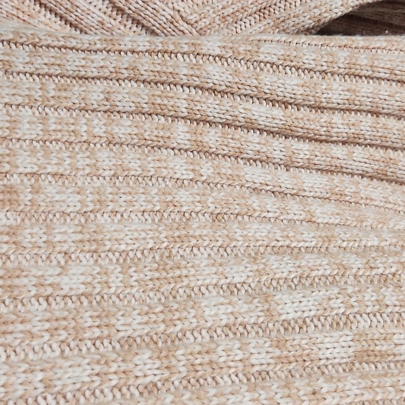 Urban Outfitters Womens Sweater size S P Turtleneck Knit Ribbed Cropped Thick - Picture 2 of 9